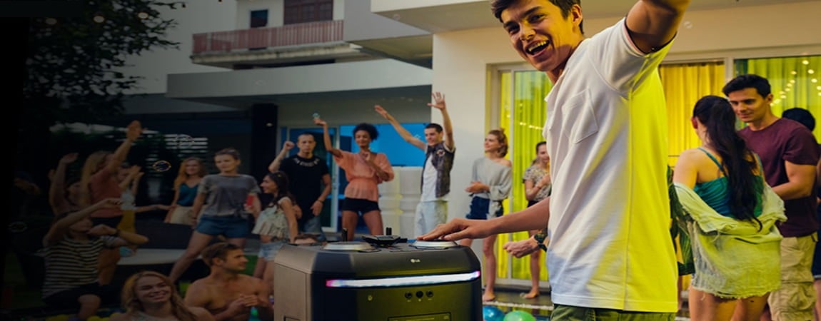 قابلیت DJ و سایر ویژگی های آن در شیک ال جی OK99
