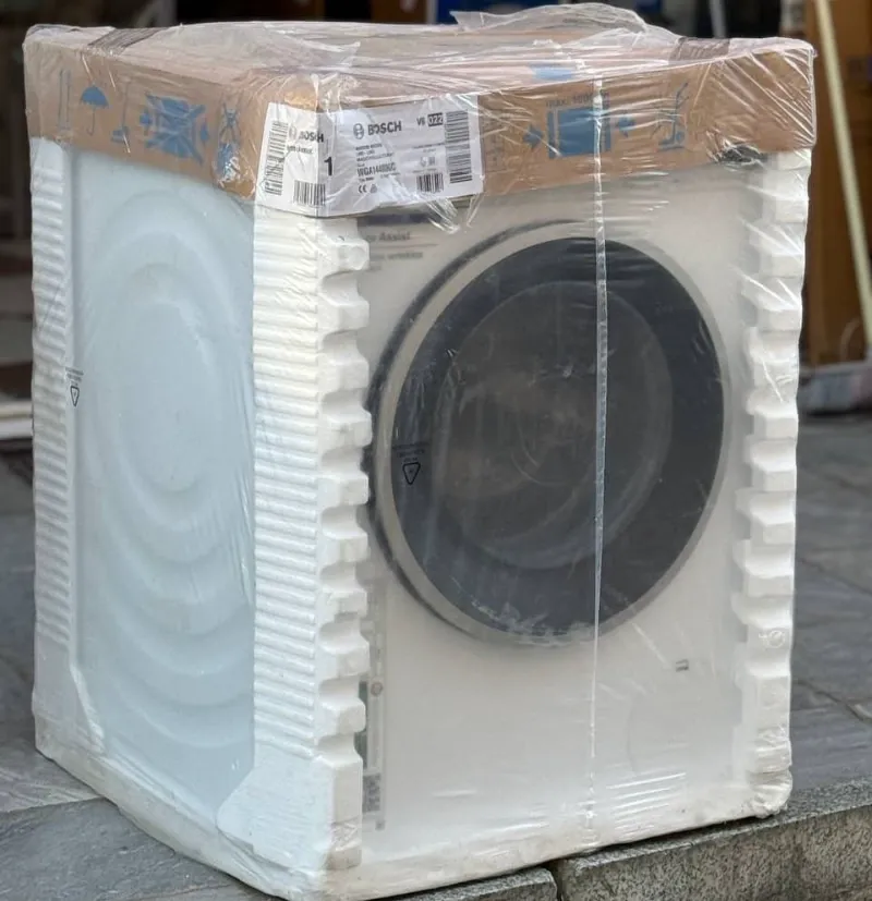 بسته بندی لباسشویی بوش 14400 مدل WGA14400GC رنگ سفید
